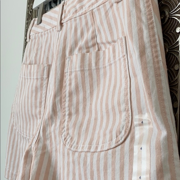 Gap High Waisted Blush Shorts NWOT - Picture 4 of 6